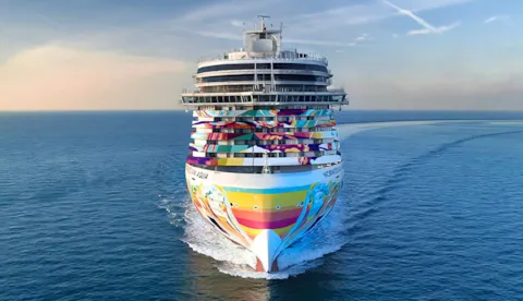 Norwegian Aqua at sea